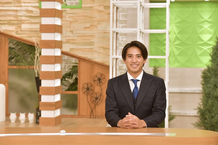 アナウンサー　濱田 隼平さん