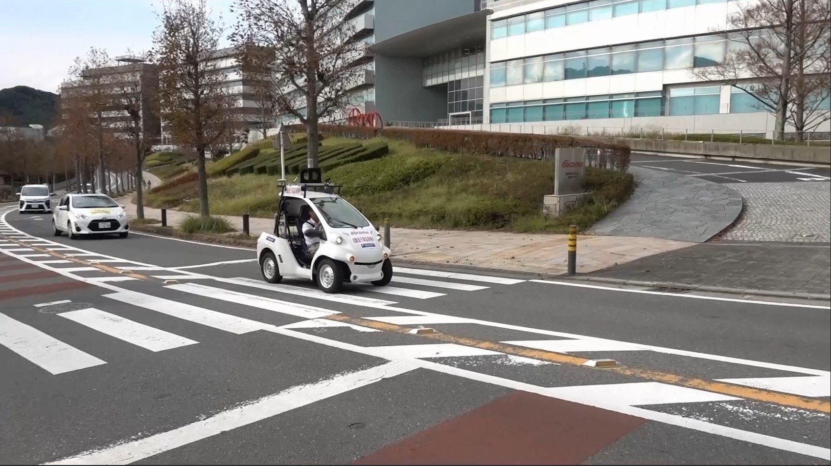 sato_test-drive.jpg (84390)