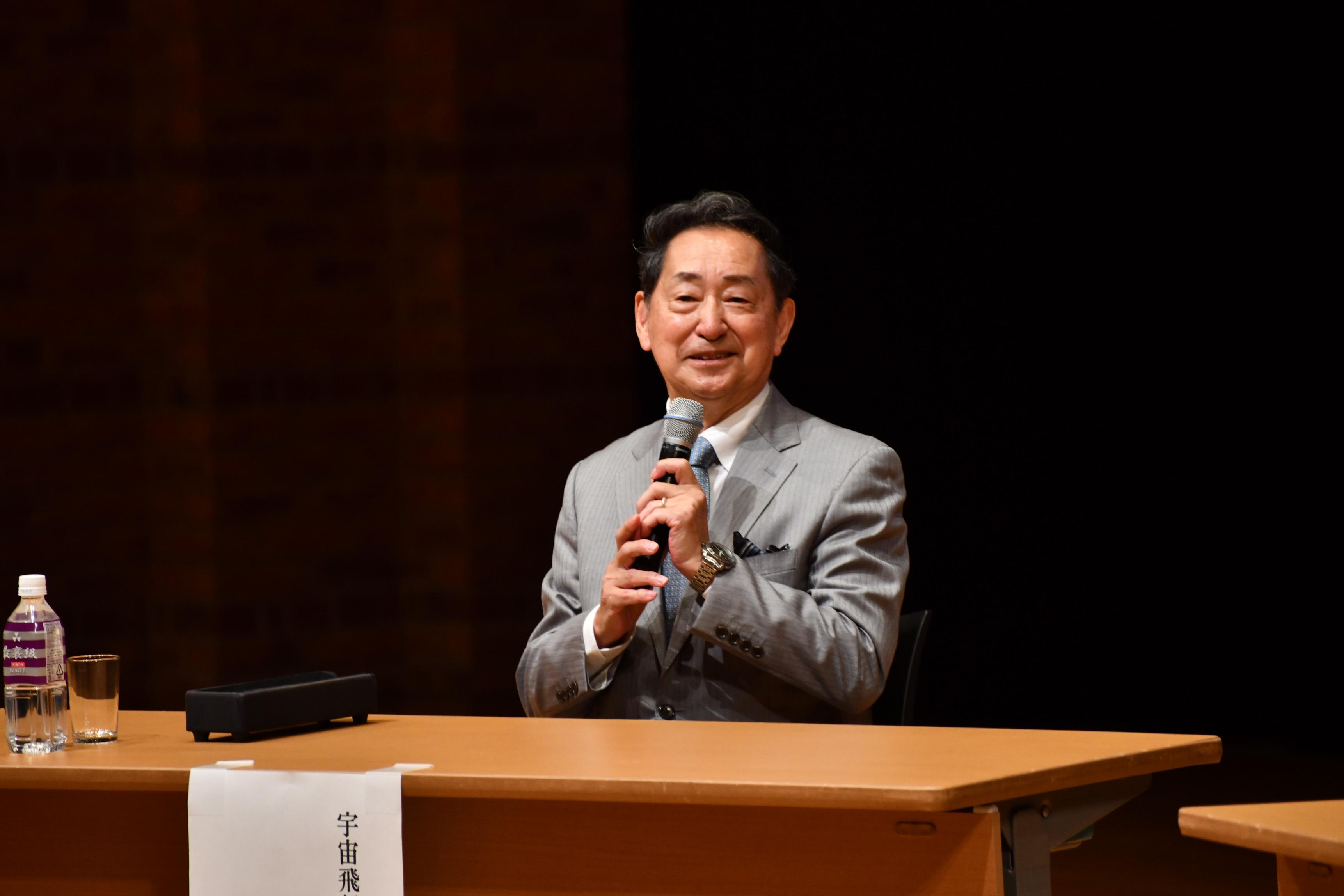 150th記念シンポジウム_宇宙_毛利3.jpg (117885)