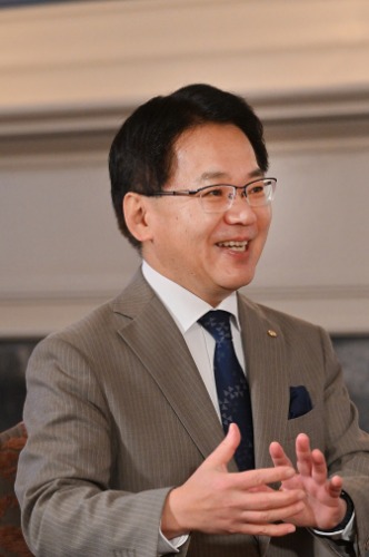 志対談_2024_2nd-小原学長.jpg (112024)