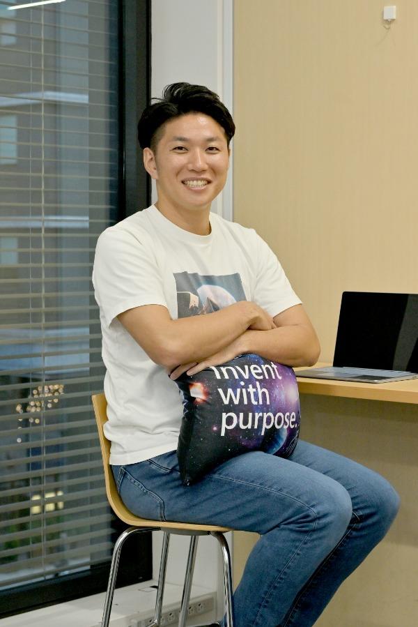 no159_世古さん_本文インタビュー2.jpg       (111420)
